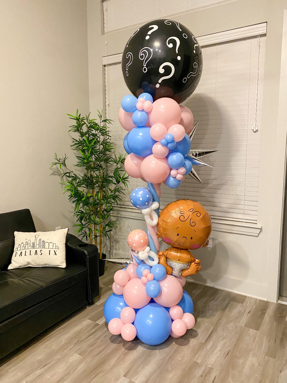 Balloon Column for Babies